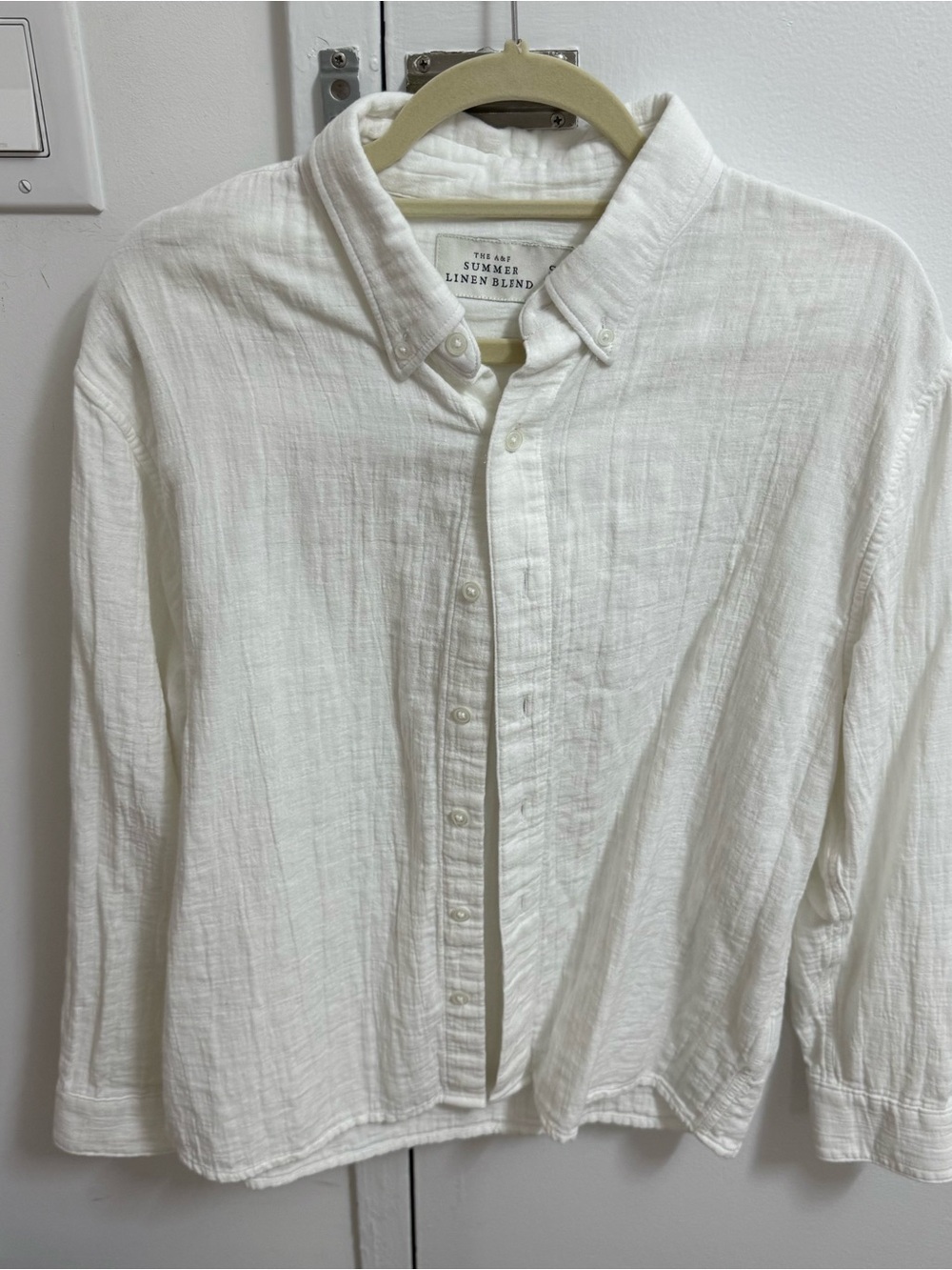 Abercrombie Breezy White Linen-Blend Button-Down Shirt